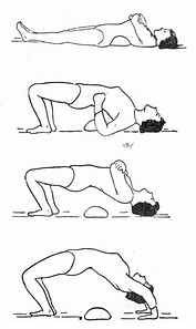 垫枕背伸肌锻炼法